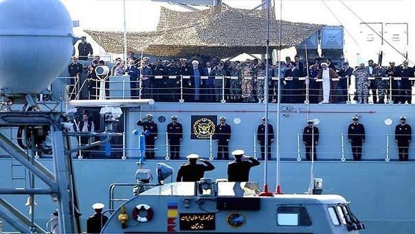 اختتام مناورات محمد رسول الله (ص)بعرض عسكري يظهر قوة واقتدار ايران