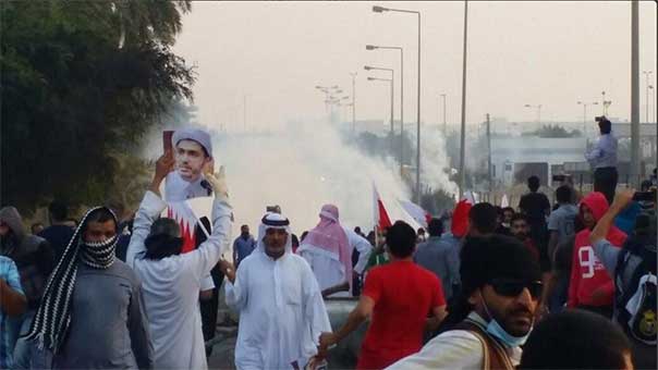 الشارع البحريني ينتفض مطالباً باطلاق سراح الشيخ سلمان 