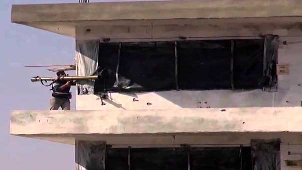 &rsquo;داعش&rsquo; يضرب في سيناء والجيش المصري يتصدى