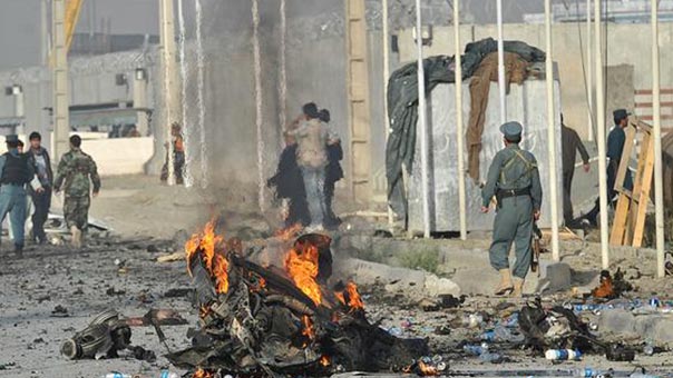 وفد أفغاني في باكستان لإطلاق مفاوضات مع &rsquo;طالبان&rsquo;