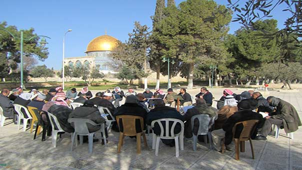 &rsquo;المرابطـون&rsquo;.. خط الدفاع الأول عن المسجد الأقصى المبارك