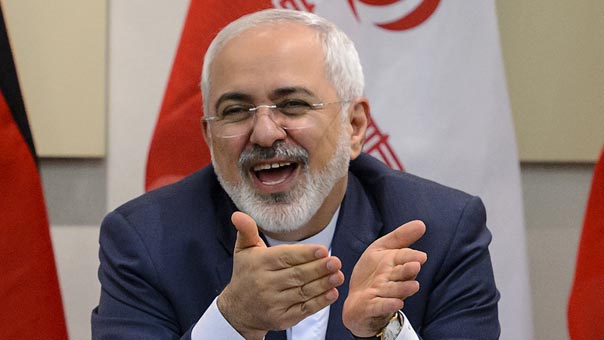 ظريف .. و&rsquo;الدبلوماسية الباسمة&rsquo; التي حققت اتفاقا نوويا