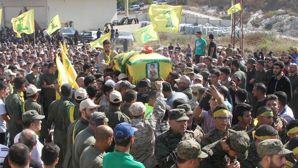 حزب الله وأهالي بلدة كوثرية السياد شيعوا الشهيد محمد مهدي كجك الى مثواه الاخير
 