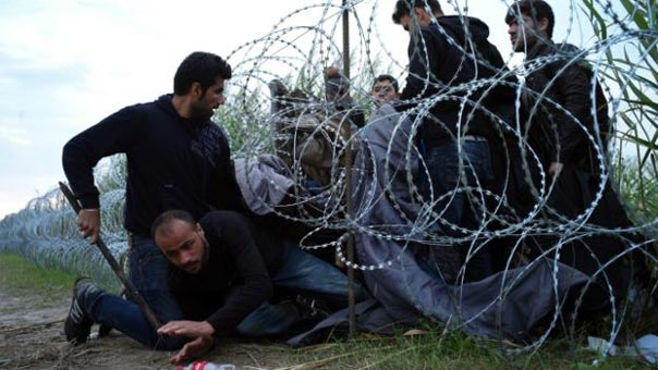 المانيا والنمسا تقبلان استقبال آلاف المهاجرين الذين بدأوا مغادرة المجر