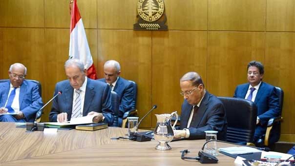 موعد جديد للحوار في 6 تشرين وخلوة لأبرز الأقطاب تناولت ملف التعيينات