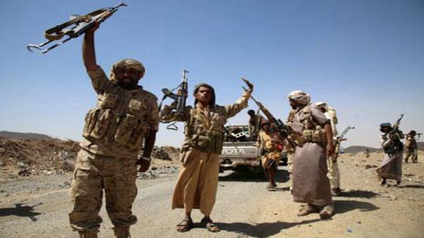 فرار جماعي للجنود والمسلحين من مأرب- علي حاجز