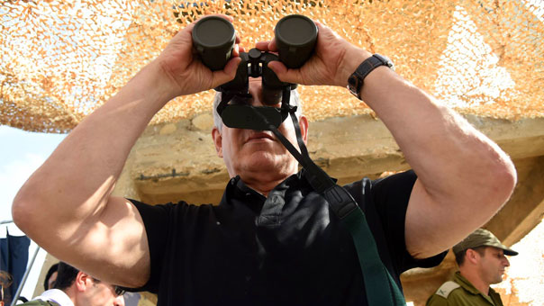 نتنياهو  بمنظار مغلق : &rsquo;الوضع تحت السيطرة&rsquo;