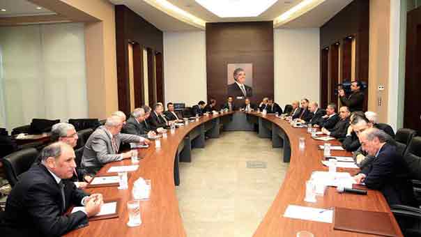 تناقضات بيان كتلة &rsquo;المستقبل&rsquo; ..كيف يبررها نوابه؟