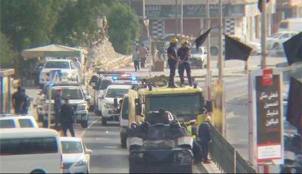 علماء البحرين: تعدي الشرطة البحرينية على المظاهر العاشورائية قد يؤدي إلى تفاقم الأزمة