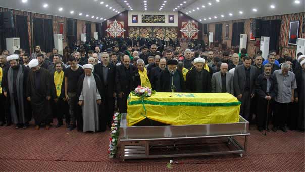 تشييع الشهيدين فواز والرشعيني الى مثواهما الاخير في الغبيري والهرمل