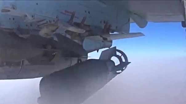 الطيران الروسي يدمر منطقة محصنة لـ &rsquo;داعش&rsquo; بحمص ومستودع أسلحة لـ&rsquo;النصرة&rsquo; في إدلب