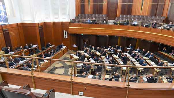 سبحة التشريع تكرّ والرئيس بري يعد بتشكيل لجنة &rsquo;انتخابية&rsquo; خلال شهرين