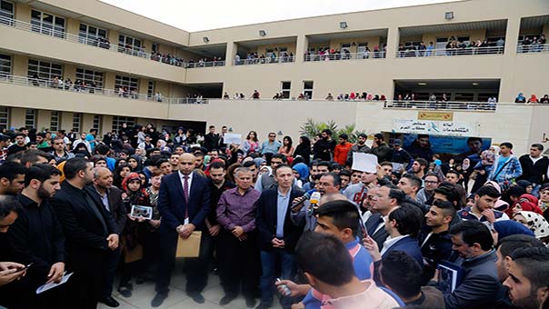 وقفة تضامنية مع شهداء برج البراجنة من طلاب الجامعات في كافة المناطق اللبنانية