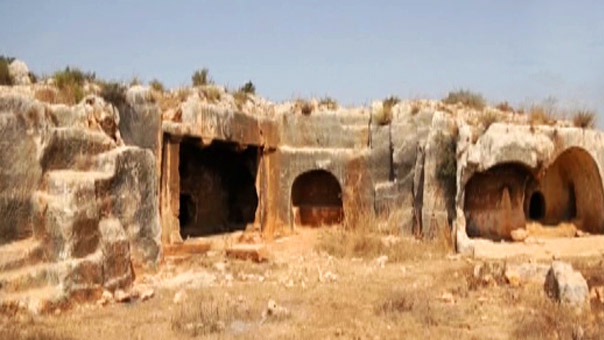 مصانع كيمائية إسرائيلية تهدد قرى فلسطينية بالزوال