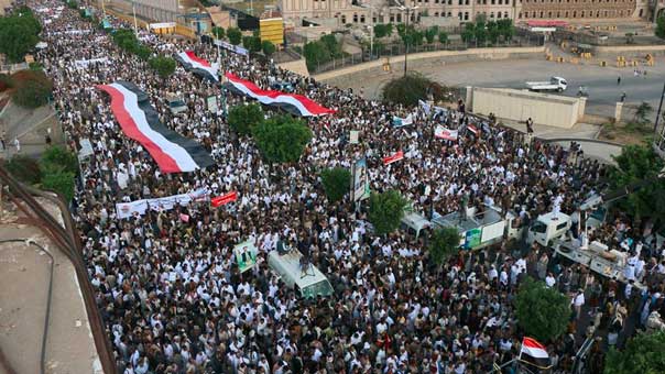 &rsquo;داعش&rsquo; يتبنى هجوم حضرموت.. ومسيرة مليونية في صنعاء مناهضة لـ&rsquo;مملكة الدواعش&rsquo;