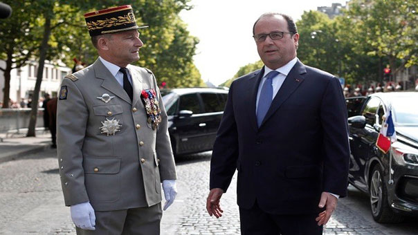 &rsquo;شارل ديغول&rsquo; في شرق المتوسط وفرنسا تستبعد الانتصار قريبا على &rsquo;داعش&rsquo;