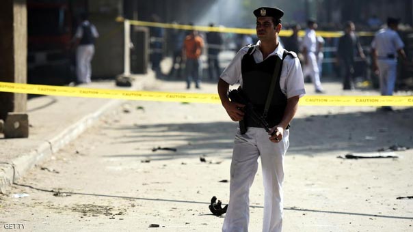مصر: أربعة قتلى بينهم قاضٍ و12 جريحاً في انفجاري العريش
