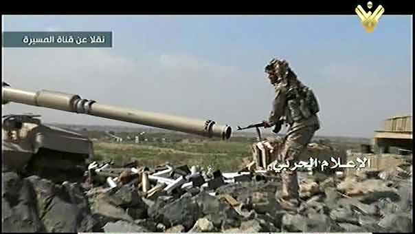 بالفيديو: الجيش اليمني يدمر آليات ويقتحم مواقع سعودية في جيزان ونجران