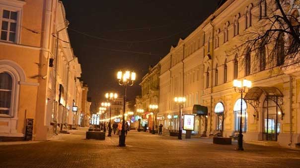 إصابة 3 أشخاص بانفجار عبوة ناسفة يدوية الصنع في موقف حافلات وسط موسكو