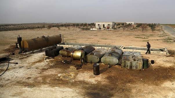 فضائح أنقرة تتوالى: تركيا تبتاع نفط &rsquo;داعش&rsquo; بأسعار زهيدة