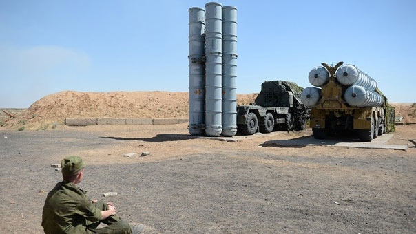 صواريخ &rsquo;اس 300 &rsquo; بحوزة إيران بدءًا من عام 2016
