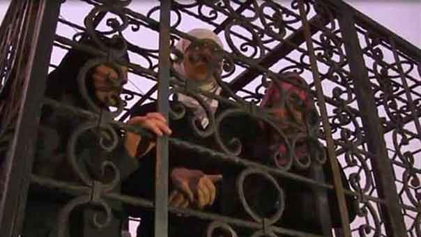 &rsquo;جيش الإسلام&rsquo;: غزارة في الجرائم والفظائع والانتهاكات الانسانية