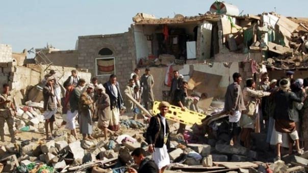  11 شهيدًا في غارة سعودية على منزل في صنعاء.. والعدوان يعترض سفينة مساعدات &rsquo;أممية&rsquo;