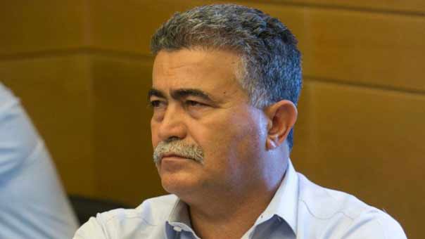 بيرتس: الحكومة &rsquo;الاسرائيلية&rsquo; فشلت بعد ستة أشهر على العمليات الفلسطينية