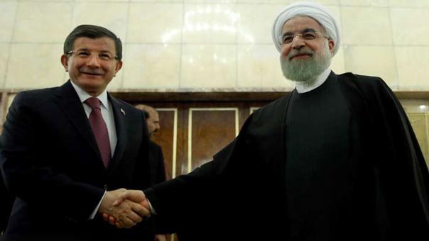 روحاني: التعاون بين إيران وتركيا يعزز الإستقرار في المنطقة