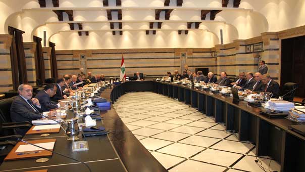 الحكومة تنهي أزمة النفايات: فتح مطمر الناعمة شهرين واعتماد معامل في البوشرية والشويفات