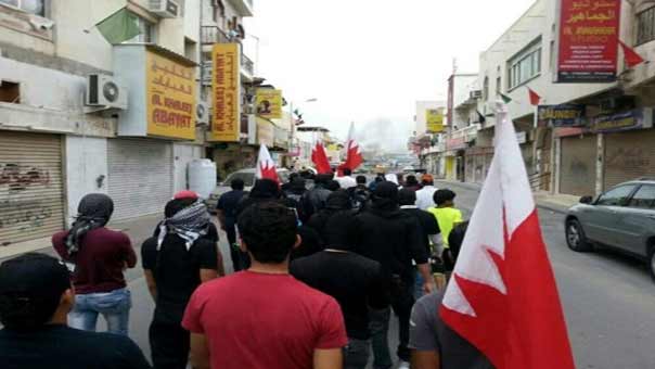 بالصور: تظاهرات احتجاجية بالبحرين في ذكرى احتلال درع الجزيرة للبلاد