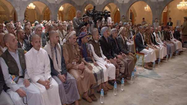 رئيس اللجنة الثورية العليا يحتفي بالأسرى المحررين: اليمن لا يزال مقبرة الغزاة