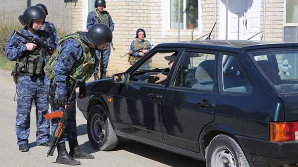 الإرهاب يضرب روسيا.. تصفية ثلاثة انتحاريين إثر هجوم استهدف قسم شرطة..ولا إصابات