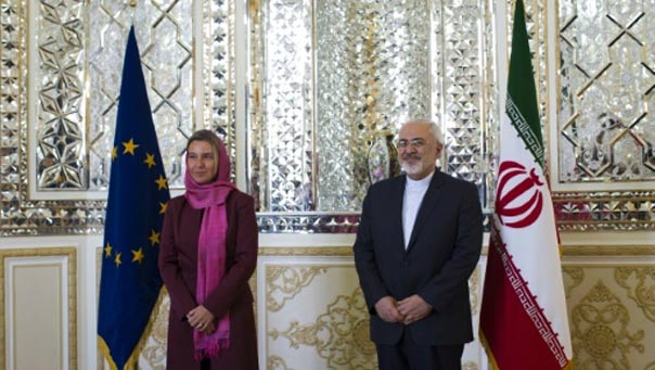 ظريف في مؤتمر صحافي مع موغريني: مرحلة جديدة في العلاقات بين إيران والإتحاد الأوروبي