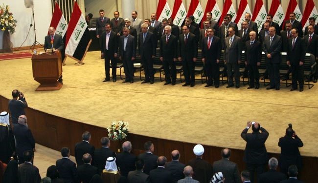 الحكيم يثمن قرار الصدر بمقاطعة الإعتصام البرلماني ويحذر من الإنقلاب على الشرعية