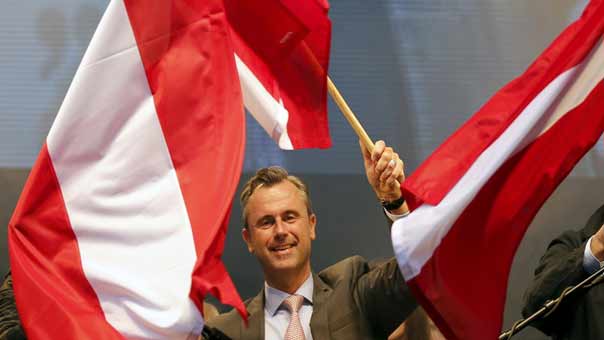 نتائج أولية: &rsquo;اليمين&rsquo; يتصدّر نتائج الدورة الاولى من الانتخابات الرئاسية في النمسا