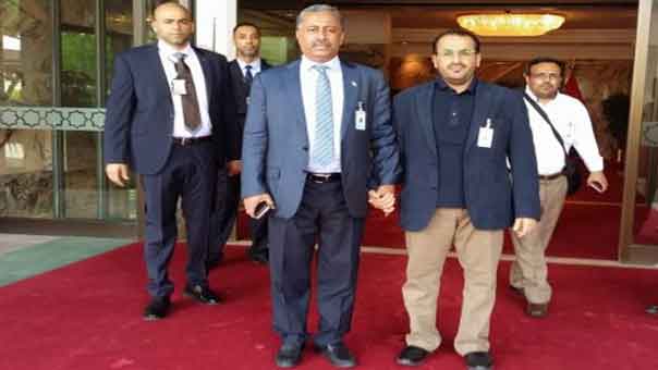 الوفد اليمني الوطني يؤكد من الكويت لسفراء 18 دولة: الذهاب بمسار عسكري دون حلول سياسية يكرر السيناريو الليبي