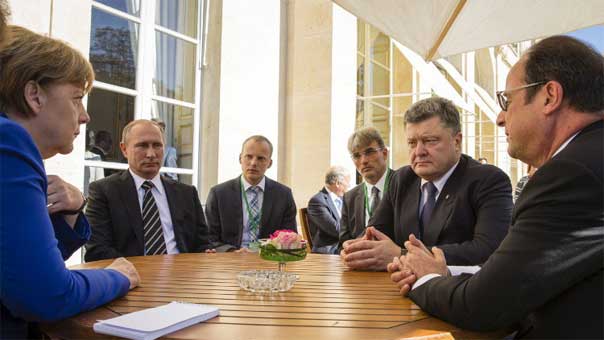 بوتين يطالب بوقف القصف الأوكراني في دونباس