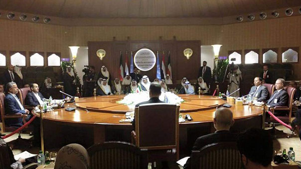 انتهاء جلسة التفاوض اليمنية.. الوفد الوطني يبادر للإفراج عن الاسرى ووفد الرياض يرفض