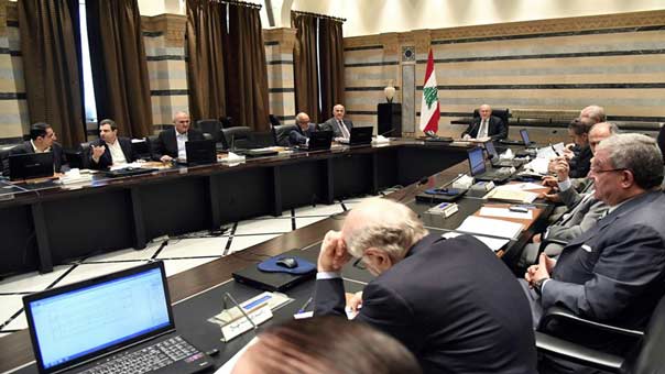 مقررات جلسة مجلس الوزراء: خفض غرامات على متأخرات بعض الرسوم وتعديل مرسوم تعيين الحد الادنى للاجور