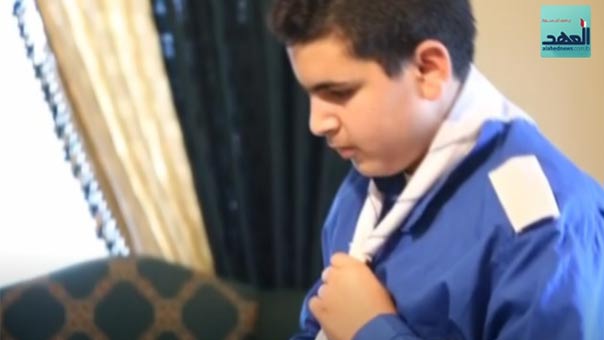 فتى أهدى نجاحه للمقاومين.. وشاركهم في جهادهم