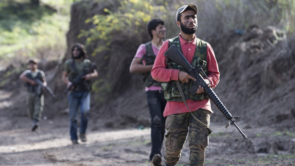 الجبهة السورية الجنوبية .. تراجع لـ &rsquo;الموك&rsquo; وتقدم لـ &rsquo;داعش&rsquo; وإقصاءٌ لـ &rsquo;الحرّ&rsquo;