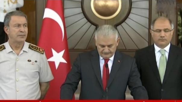 يلدريم يعلن فشل الانقلاب العسكري: أي دولة تحمي فتح الله غولن وترفض تسليمه سنعتبرها معادية