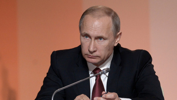 بوتين: محاربة الارهاب يجب ان تسير بشكل متواز مع تسوية الأزمات في المناطق الساخنة