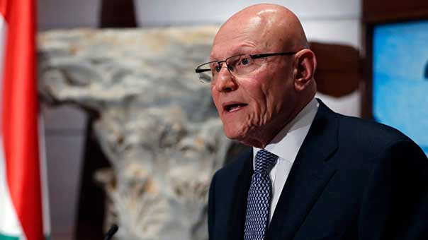 سلام في القمة العربية: لإنشاء مناطق إقامة للنازحين داخل الأراضي السورية ولبنان ليس بلد لجوء دائم