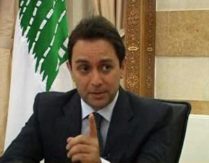 ليس بالنسبية وحدها...-زياد بارود