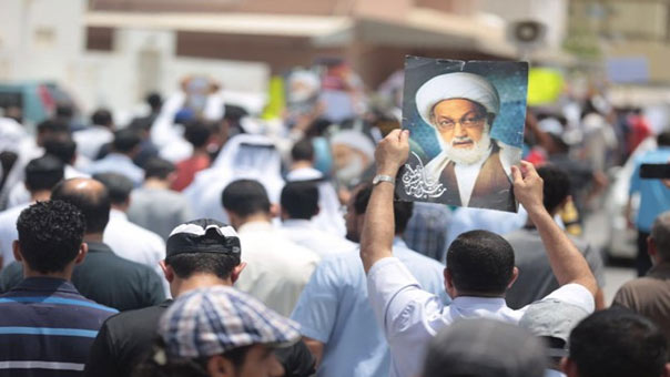 اشتباكات في البحرين بعد تظاهرات منددة بالأسرة الحاكمة