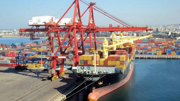 انطلاق أول سفينة سورية محملة بالبضائع من مرفأ اللاذقية إلى روسيا