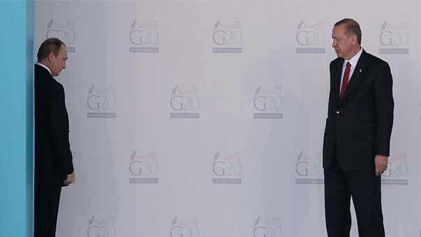 أنقرة تُتوج المصالحة مع موسكو: قمة رئاسية في بطرسبرغ للتباحث في السياسة والاقتصاد