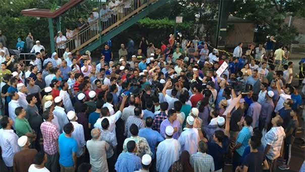 مقتل إمام مسجد ومساعده في هجوم في نيويورك.. ومسلمو المنطقة يطالبون بالقصاص